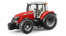Carica l'immagine nel visualizzatore di Gallery, BRUDER Trattore Massey Ferguson 7600 03046