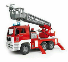 Carica l'immagine nel visualizzatore di Gallery, BRUDER Camion pompieri MAN TGA 02771