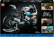 Carica l'immagine nel visualizzatore di Gallery, LEGO TECHNIC BMW M 1000 RR 42130