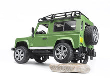 Carica l'immagine nel visualizzatore di Gallery, BRUDER Land Rover Defender Station Wagon 02590