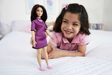 Carica l'immagine nel visualizzatore di Gallery, BARBIE Fashionistas MATTEL N° 188