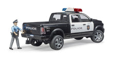 Carica l'immagine nel visualizzatore di Gallery, RAM 2500 Polizia con poliziotto BRUDER 02505