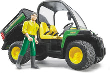 Carica l'immagine nel visualizzatore di Gallery, BRUDER John Deere Gator 855D con figura 02490