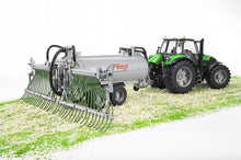 Carica l'immagine nel visualizzatore di Gallery, BRUDER Cisterna irrigatore 02020