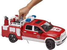 Carica l'immagine nel visualizzatore di Gallery, BRUDER RAM 2500 Power Wagon pompieri con luci e suono 02544