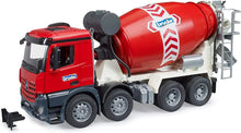 Carica l'immagine nel visualizzatore di Gallery, BRUDER MB Arocs camion betoniera 03655
