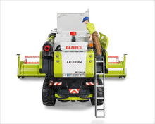 Carica l'immagine nel visualizzatore di Gallery, BRUDER Mietitrice Claas Lexion 780 Terra Trac 02119