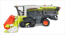 Carica l'immagine nel visualizzatore di Gallery, BRUDER Mietitrice Claas Lexion 780 Terra Trac 02119
