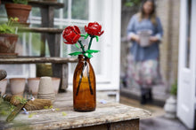 Carica l'immagine nel visualizzatore di Gallery, LEGO FLOWERS Rose 40460