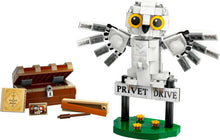 Carica l'immagine nel visualizzatore di Gallery, LEGO HARRY POTTER Edvige al numero 4 di Privet Drive 76425