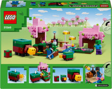 Carica l'immagine nel visualizzatore di Gallery, LEGO MINECRAFT Il giardino del ciliegio in fiore 21260