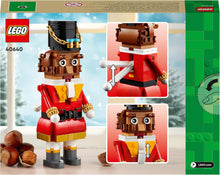 Carica l'immagine nel visualizzatore di Gallery, LEGO Schiaccianoci 40640