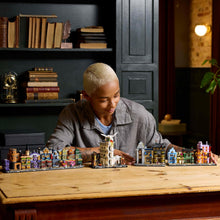 Carica l'immagine nel visualizzatore di Gallery, LEGO HARRY POTTER Negozi di magia di Diagon Alley 76444