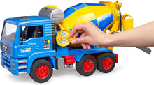 Carica l'immagine nel visualizzatore di Gallery, MAN TGA camion betoniera - Ed. 50 anni BRUDER 01063