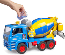 Carica l'immagine nel visualizzatore di Gallery, MAN TGA camion betoniera - Ed. 50 anni BRUDER 01063