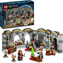 Carica l'immagine nel visualizzatore di Gallery, LEGO HARRY POTTER Castello di Hogwarts: Lezione di pozioni 76431