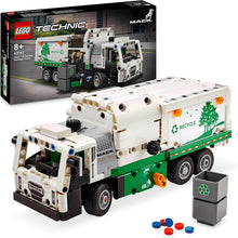 Carica l'immagine nel visualizzatore di Gallery, LEGO TECHNIC Camion della spazzatura Mack LR Electric 42167