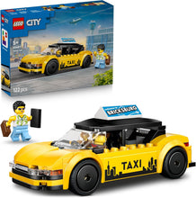 Carica l'immagine nel visualizzatore di Gallery, LEGO CITY Taxi giallo 60487