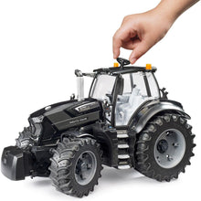 Carica l'immagine nel visualizzatore di Gallery, BRUDER Trattore Deutz 8280 TTV Warrior 03162