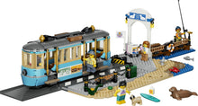 Carica l'immagine nel visualizzatore di Gallery, LEGO CITY Tram classico della spiaggia 60506