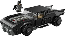 Carica l'immagine nel visualizzatore di Gallery, LEGO BATMAN Batmobile di Batman 76332