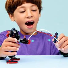 Carica l'immagine nel visualizzatore di Gallery, LEGO MARVEL Mech di Miles Morales vs. Spider-Man 2099 - 76337