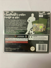 Carica l'immagine nel visualizzatore di Gallery, SUBBUTEO FOOTBALL CALCIO NINTENDO DS DSi 2DS 3DS PAL EU ITALIANO NUOVO SIGILLATO