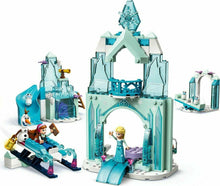 Carica l'immagine nel visualizzatore di Gallery, LEGO DISNEY Il Paese delle Meraviglie Ghiacciato di Anna ed Elsa 43194