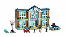 Carica l'immagine nel visualizzatore di Gallery, LEGO FRIENDS Scuola di Heartlake City 41682