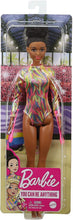 Carica l'immagine nel visualizzatore di Gallery, BARBIE Carriera: Ginnasta, Bambola Bruna con Body Metallizzato GTW37