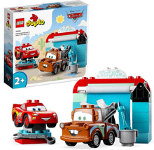 Carica l'immagine nel visualizzatore di Gallery, LEGO DISNEY Divertimento all’autolavaggio con Saetta McQueen e Cricchetto 10996