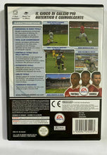 Carica l'immagine nel visualizzatore di Gallery, Fifa Football 2003 per Nintendo Gamecube EA sports NUOVO e Sigillato
