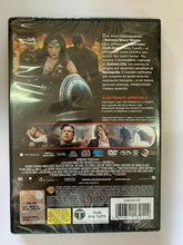Carica l'immagine nel visualizzatore di Gallery, Batman vs Superman: Dawn of Justice DVD - totalmente in italiano
