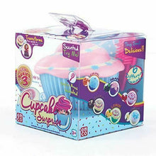 Carica l'immagine nel visualizzatore di Gallery, Bambola Cup Cake
