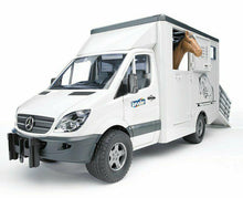 Carica l'immagine nel visualizzatore di Gallery, BRUDER Mercedes Benz Sprinter trasporto animali con 1 cavallo 02533
