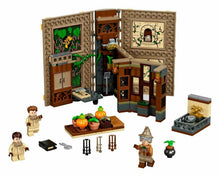 Carica l'immagine nel visualizzatore di Gallery, LEGO HARRY POTTER Lezione di erbologia a Hogwarts 76384
