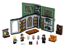 Carica l'immagine nel visualizzatore di Gallery, LEGO HARRY POTTER Lezione di Pozioni a Hogwarts 76383
