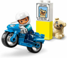 Carica l&#39;immagine nel visualizzatore di Gallery, LEGO DUPLO Motocicletta della Polizia 10967
