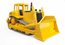 Carica l&#39;immagine nel visualizzatore di Gallery, BRUDER CAT Bulldozer 02422
