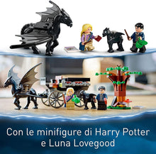 Carica l&#39;immagine nel visualizzatore di Gallery, LEGO HARRY POTTER Thestral e Carrozza di Hogwarts 76400
