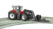 Carica l'immagine nel visualizzatore di Gallery, BRUDER Trattore Steyr 6300 Terrus CVT con benna 03181
