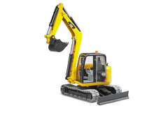 Carica l&#39;immagine nel visualizzatore di Gallery, BRUDER CAT Mini scavatore 02456
