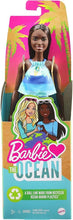 Carica l'immagine nel visualizzatore di Gallery, BARBIE Bambola Afroamericana con Vestitino Azzurro e Accessori GRB37
