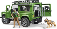 Carica l&#39;immagine nel visualizzatore di Gallery, BRUDER Land Rover Defender Station Wagon con forestale e cane 02587
