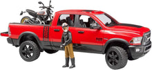 Carica l'immagine nel visualizzatore di Gallery, BRUDER RAM 2500 Power Wagon con Ducati Scrambler Desert Sled 02502
