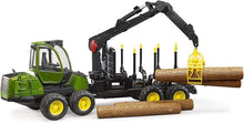 Carica l'immagine nel visualizzatore di Gallery, BRUDER Trattore John Deere 1210E 02133
