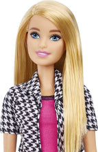 Carica l'immagine nel visualizzatore di Gallery, BARBIE Carriera DESIGNER - MATTEL HCN12
