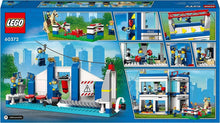 Carica l'immagine nel visualizzatore di Gallery, LEGO CITY Accademia di addestramento della polizia 60372
