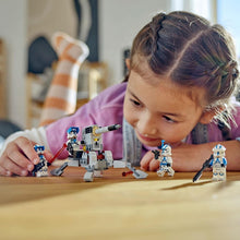 Carica l'immagine nel visualizzatore di Gallery, LEGO STAR WARS Battle Pack Clone Troopers Legione 501 75345
