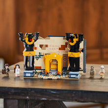 Carica l'immagine nel visualizzatore di Gallery, LEGO INDIANA JONES Fuga dalla tomba perduta 77013
